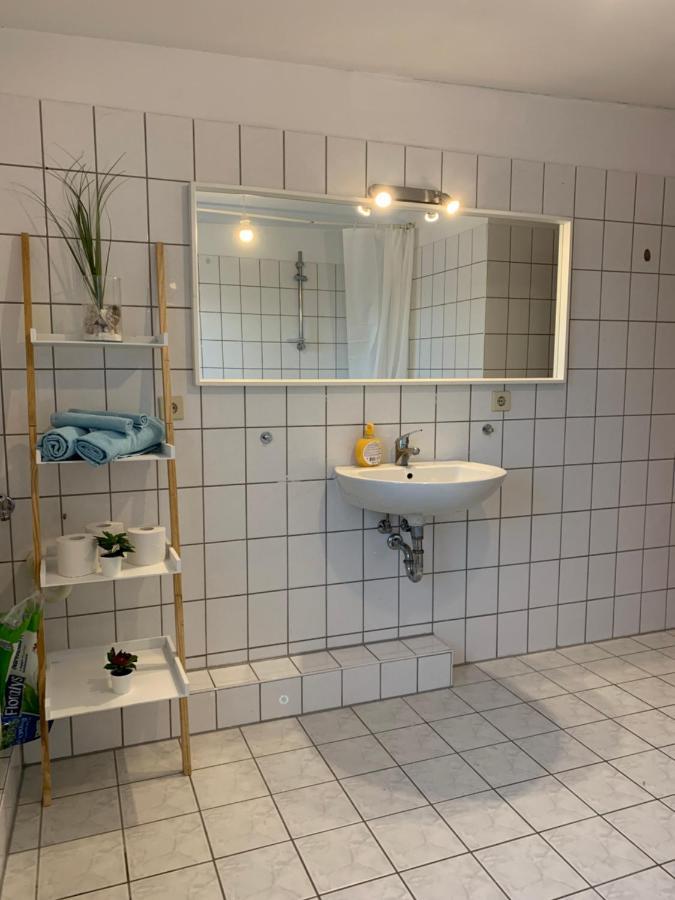 Blue Chili 21-4 - 3 Schlafzimmer - 7 Betten - Wlan - Balkon Magdeburg Kültér fotó
